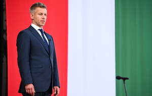Premier Węgier Peter Magyar / autor: PAP/EPA