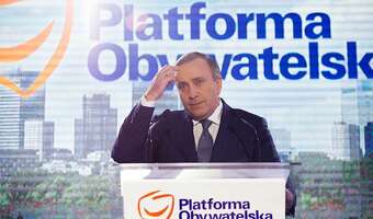 Schetyna wycofuje się z oferty podwyżki dla nauczycieli