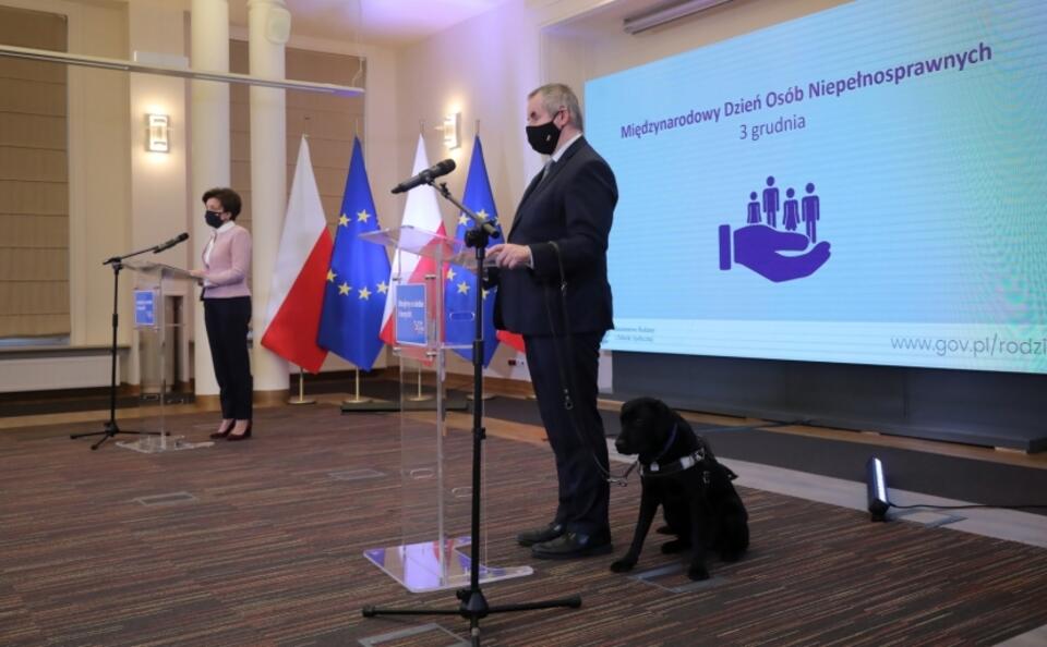 autor: PAP/Wojciech Olkuśnik