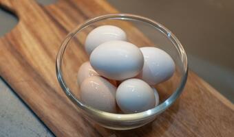 Kolejne jaja z salmonellą