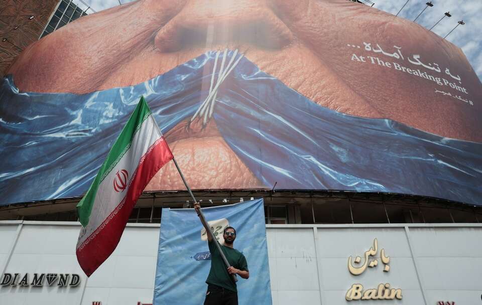 autor: PAP/EPA/ABEDIN TAHERKENAREH