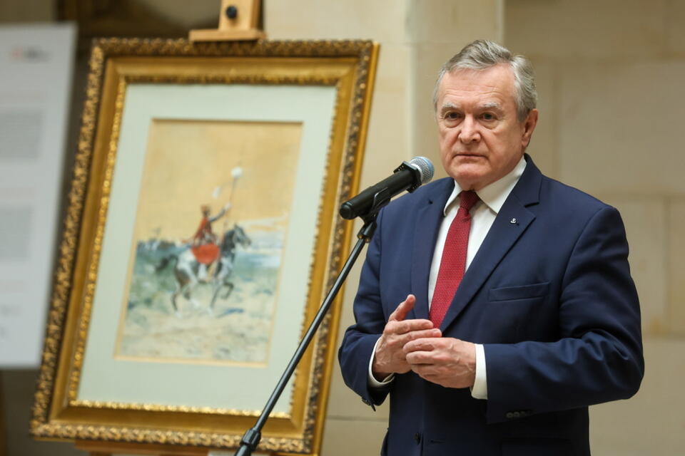 Wicepremier, minister kultury i dziedzictwa narodowego Piotr Gliński podczas briefingu prasowego w Muzeum Narodowym w Warszawie / autor: PAP/Rafał Guz