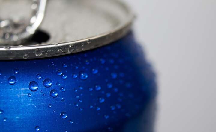 Niskokaloryczne lub bezcukrowe napoje mogą wiązać się z większym ryzykiem dla zdrowia niż ich tradycyjne odpowiedniki / autor: Pixabay