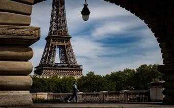 Francja chce otworzyć szkoły w maju. Rodzice podzieleni