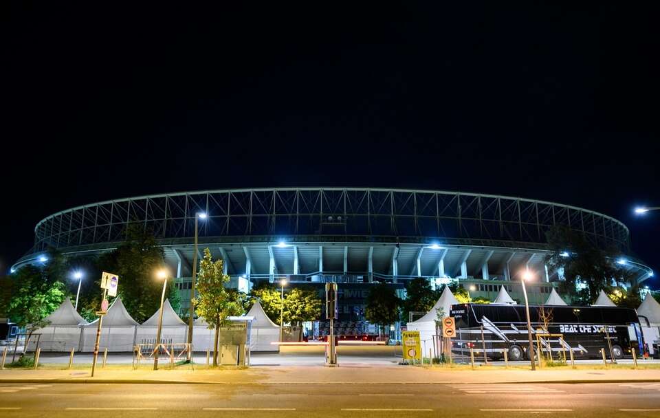 Stadion Ernsta Happela w Wiedniu. To właśnie tu miał się odbyć koncert Taylor Swift / autor: PAP/EPA/MAX SLOVENCIK