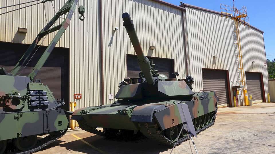Australia wysłała ukraińskiemu wojsku pierwszy z 49. czołgów M1A1 Abrams / autor: Fratria