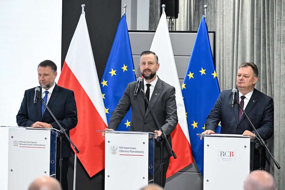 WARSZAWA RCB PREZENTACJA PORADNIKA BEZPIECZEŃSTWA / autor: PAP/Radek Pietruszka