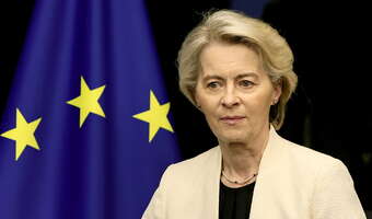 "Nie broni interesów UE". Większość chce dymisji von der Leyen