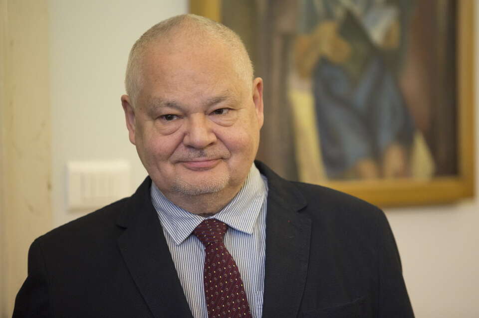 Nie ustają w atakach na NBP i Glapińskiego! Tusk odmawia podpisu