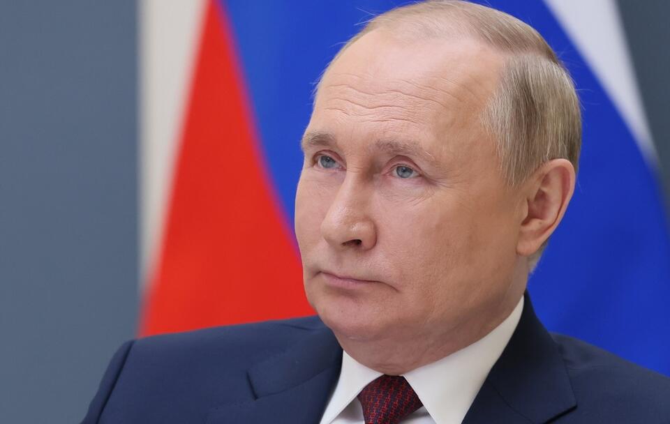 „Spiegel”: Putin wyzyskał historyczne poczucie winy Niemiec