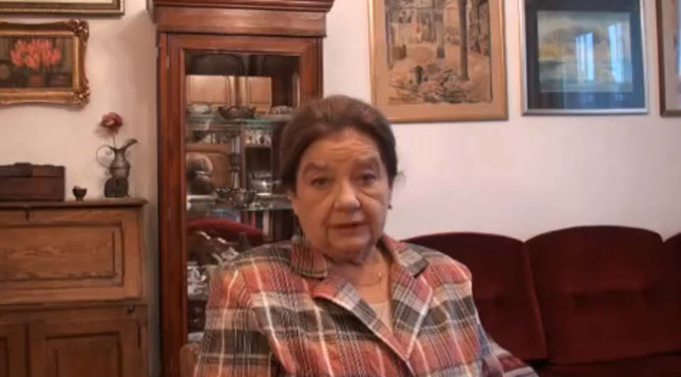 screenshot z YouTube