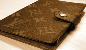 Przyspiesza sprzedaż surowców. Metale i zboża najsłabsze