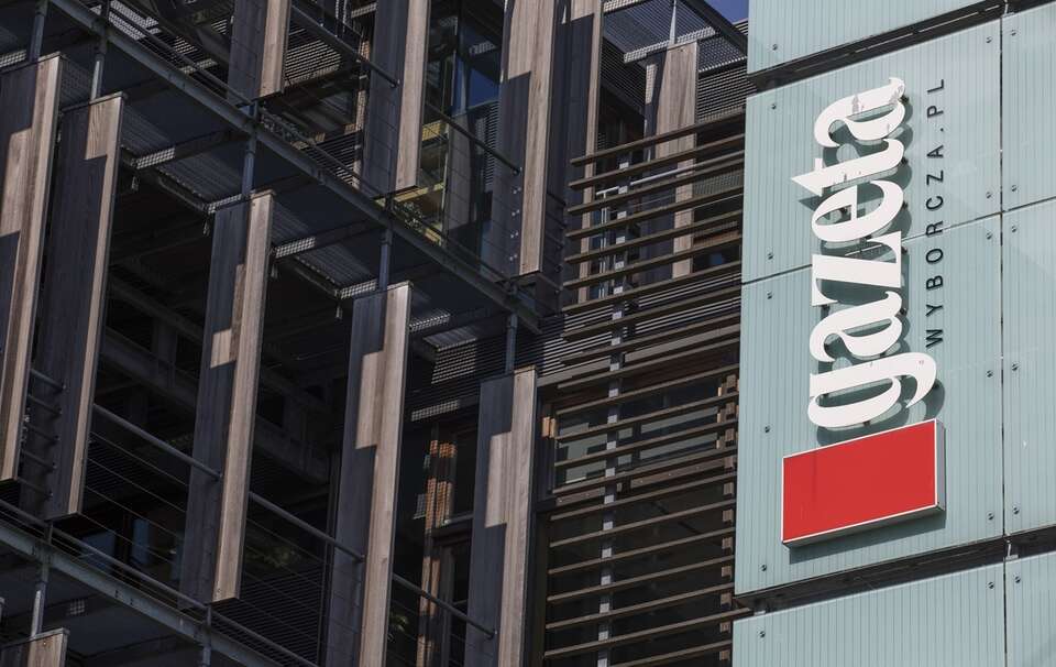 Dziennikarze "GW" muszą dorabiać poza mediami. / autor: Fratria