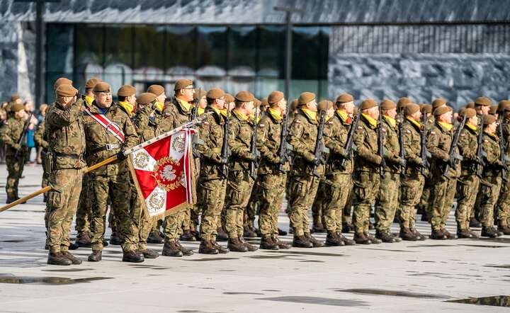 Wojsko Polskie liczy dziś 205 tys. żołnierzy