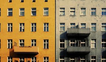 INFOGRAFIKA. Kredyty mieszkaniowe w Polsce