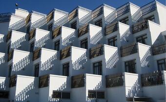Baleary: Kary za skakanie z hotelowych balkonów
