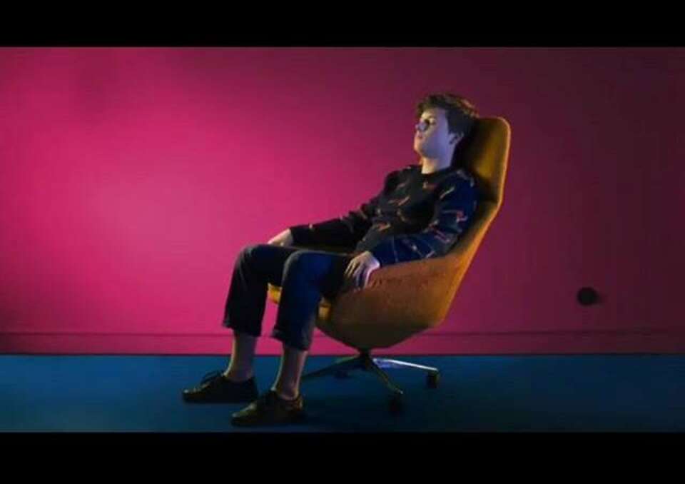 fot. screenshot z YouTube