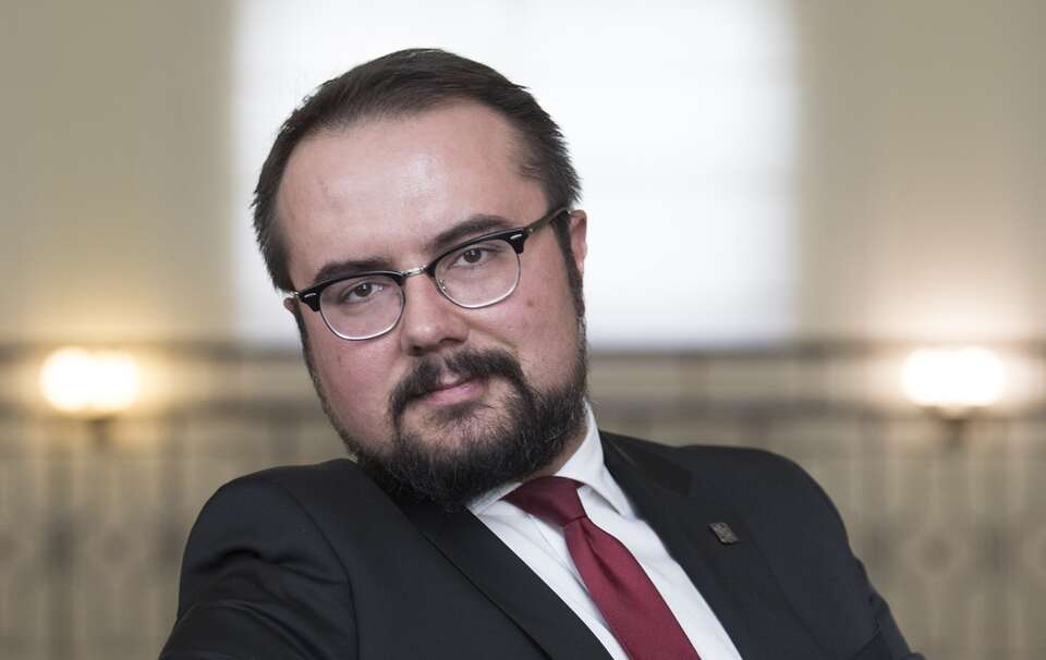 ТОЛЬКО ЗДЕСЬ. Яблонский на Бивне: Он действует в интересах принципалов