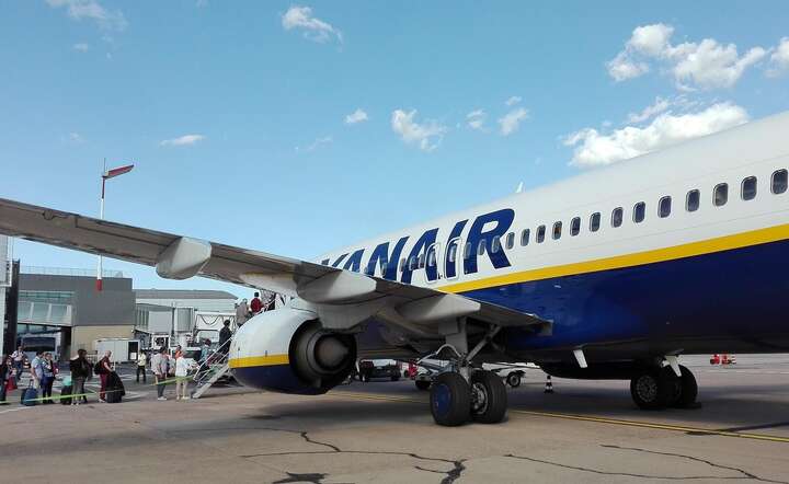 Tanie linie lotnicze zainwestują w e-obsługę pasażerów