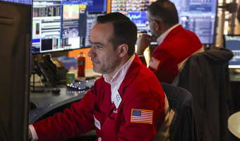 Fed bez zaskoczeń, ropa blisko 100 dolarów za baryłkę