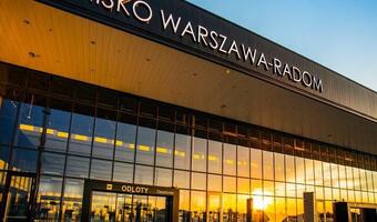 Lotnisko Warszawa-Radom: Kolejny przewoźnik i większa oferta