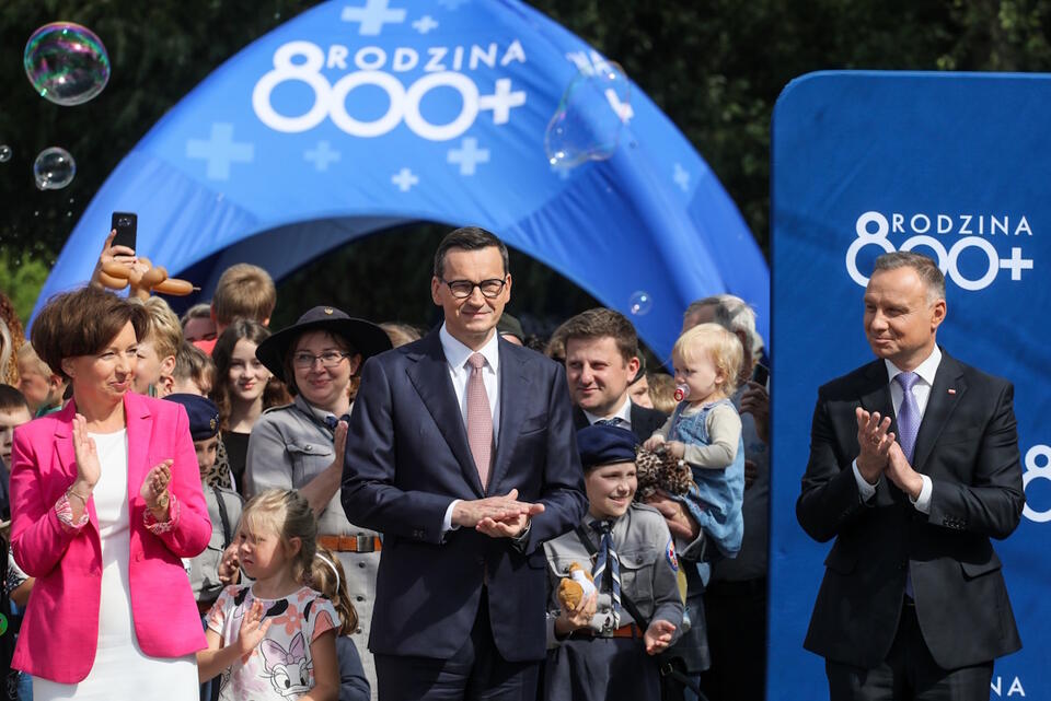 Andrzej Duda, Mateusz Morawiecki, Marlena Maląg / autor: PAP/Paweł Supernak