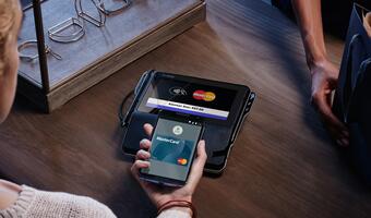 Mastercard: Sklepy, które potrafią poradzić sobie  z kolejkami, mogą zyskać dodatkowych klientów i przychody