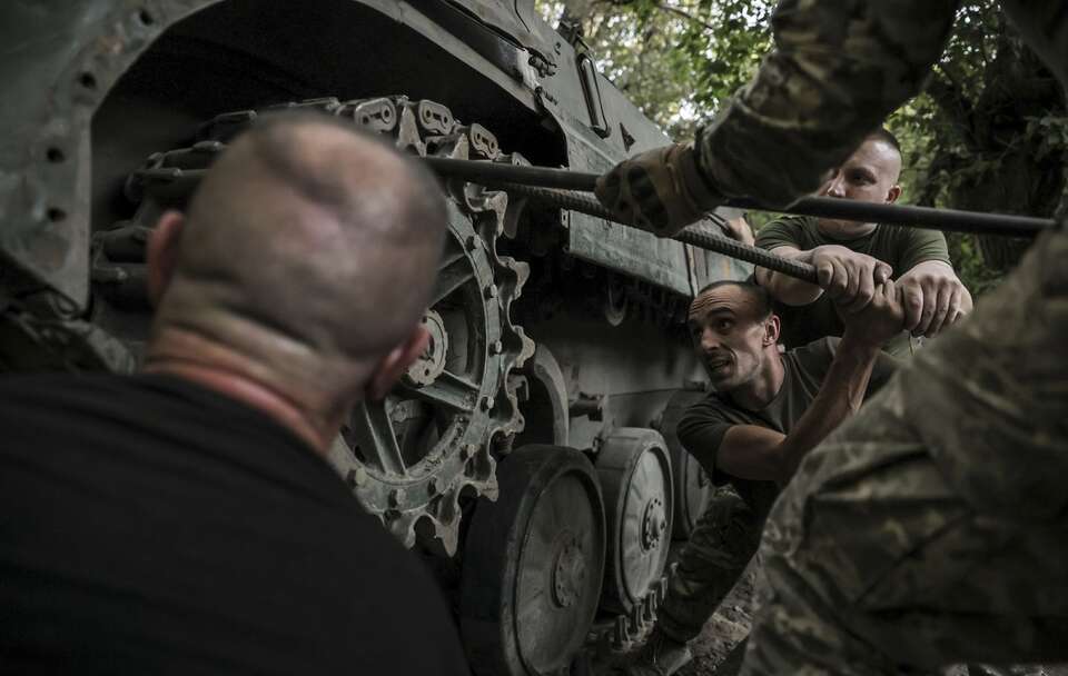 Żołnierze 24. Ukraińskiej Brygady Zmechanizowanej / autor: PAP/EPA/PRESS SERVICE OF THE 24 MECHANIZED BRIGADE HANDOUT