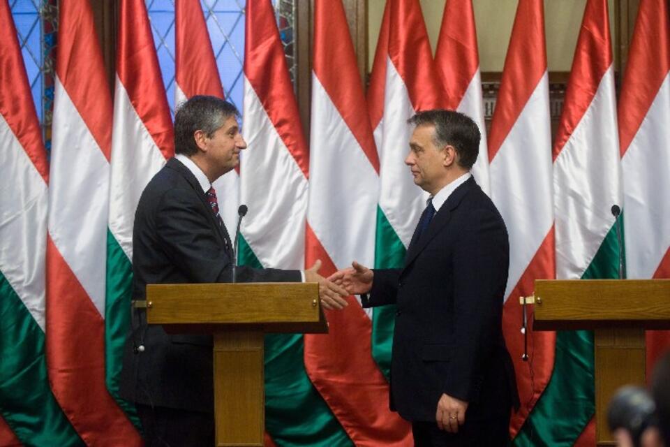 Wicekanclerz i szef MSZ Austrii  Michael Spindelegger i Wiktor Orban, PAP/EPA 