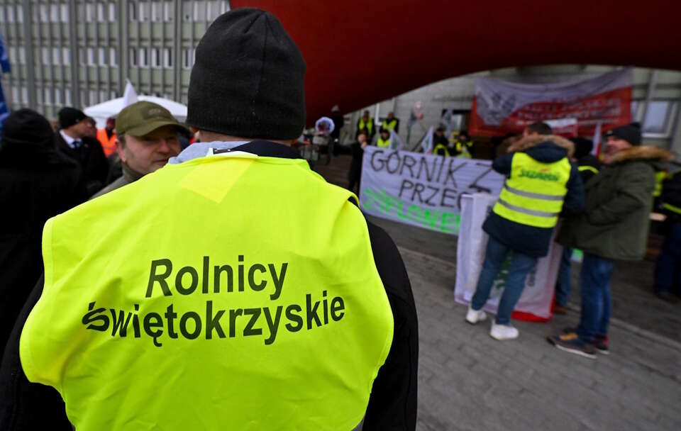 Protest rolników w Kielcach. Złożyli petycję do rządu Tuska
