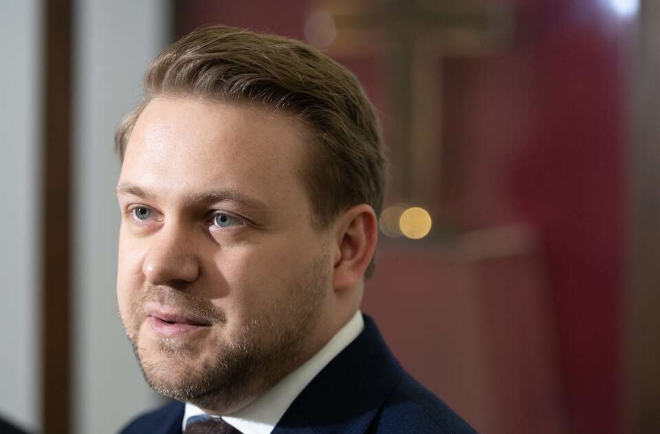 Irlandzka europoseł zaatakowała Ozdobę w PE. Teraz zgrywa ofiarę