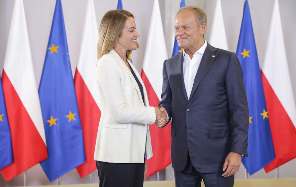 Roberta Metsola i Donald Tusk / autor: PAP