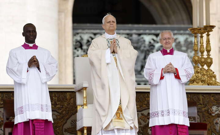 Papież Leon XIV otrzymał paliusz i Pierścień Rybaka