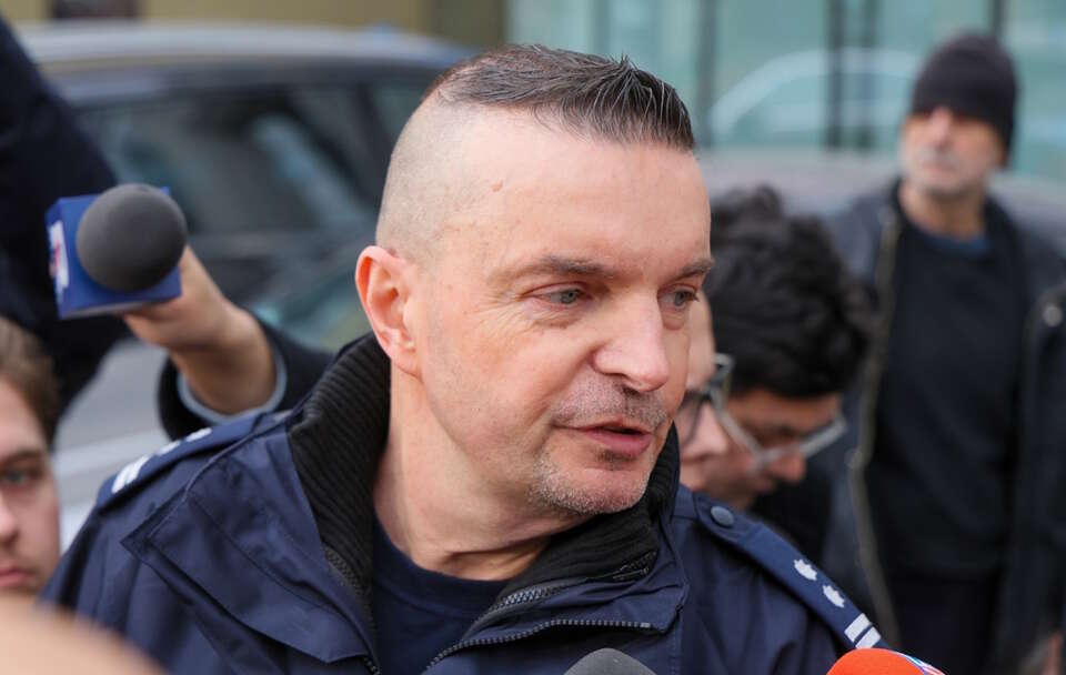 Rzecznik Prasowy Komendanta Stołecznego Policji mł. insp. Robert Szumiata  / autor: PAP/Rafał Guz