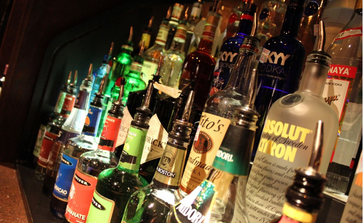 Małe butelki z alkoholem będa droższe? / autor: Pixabay