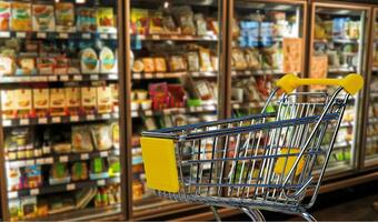 Sieci supermarketów szykują się na twardy Brexit