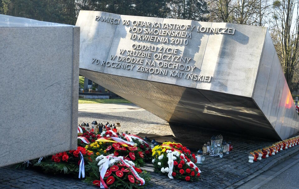 Pomnik smoleński / autor: PAP/Andrzej Lange