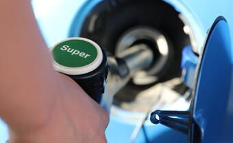 Rząd chce wprowadzić nowe biopaliwa