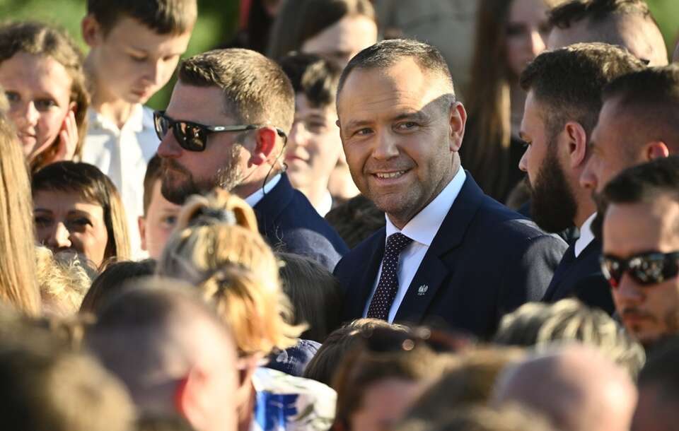 Prezydent Nawrocki ujawnia! Dlaczego zawetował ustawę ws. SAFE?