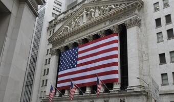 Po słabych danych NFP spadkowo na Wall Street, dolar też tracił