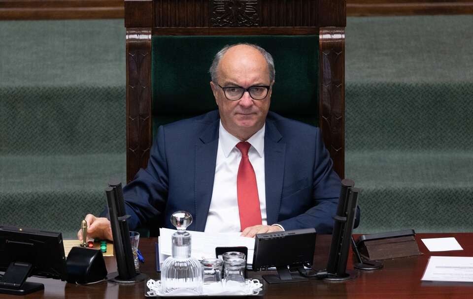 A jeśli Hołownia nie odda stanowiska? Czarzasty straszy