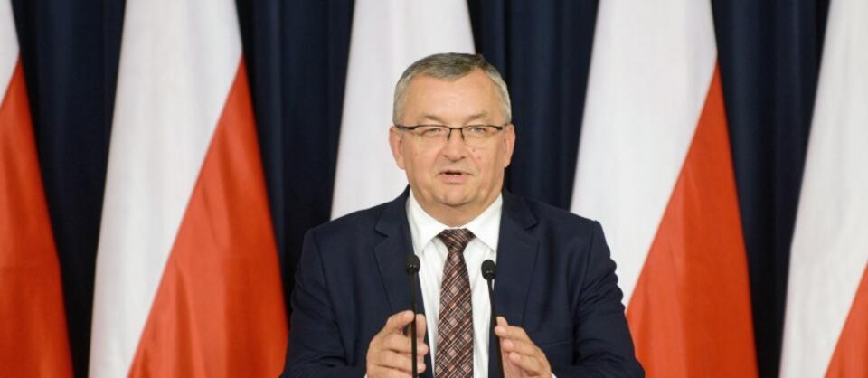 Minister Andrzej Adamczyk / autor:  	PAP/Jakub Kamiński