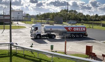 PKN Orlen zmniejszył dostawy od Rosnieftu o 30 proc.