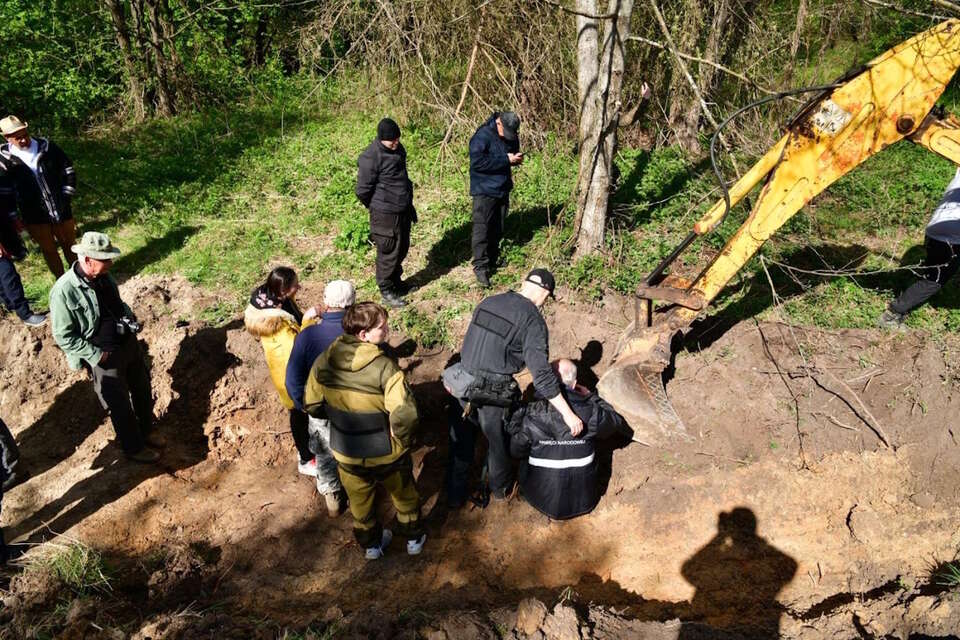 Badacze IPN prowadzą prace poszukiwawcze ofiar Rzezi Wołyńskiej na Ukrainie / autor: IPN