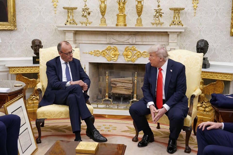 Prezydent USA Donald Trump przyjął w Białym Domu kanclerza Niemiec Friedricha Merza / autor: PAP/EPA
