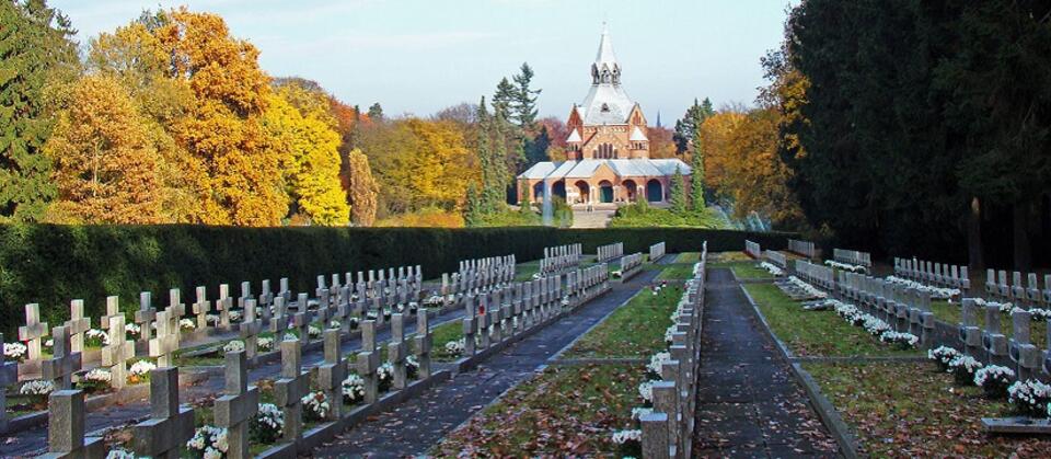 Cmentarz Centralny w Szczecinie / autor: Mateusz War/Wikimedia Commons/CC BY-SA 3.0