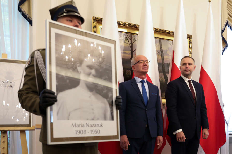 Uroczystość w Belwederze, na zdjęciu Karol Nawrocki i Piotr Szwagrzyk  / autor: Mikołaj Bujak - IPN