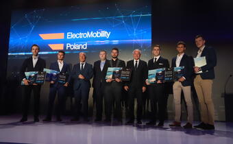 Czterech laureatów konkursu na polskie auto elektryczne