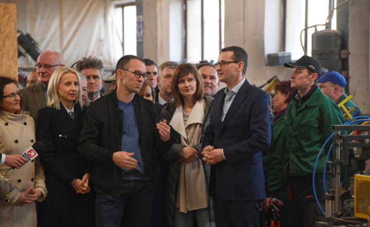 Premier Morawiecki - wizytacja / autor: PAP/Radek Pietruszka
