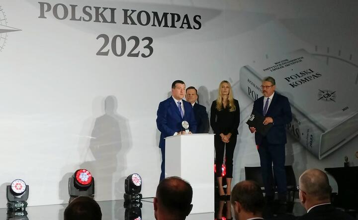 POLSKI KOMPAS 2023. Nagroda dla Leszka Skiby, prezesa Pekao